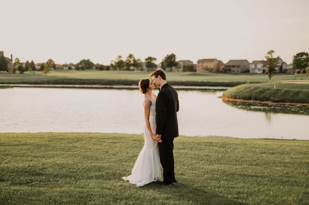 Pinnacle Club Golf Course Wedding - bride and groom at sunset