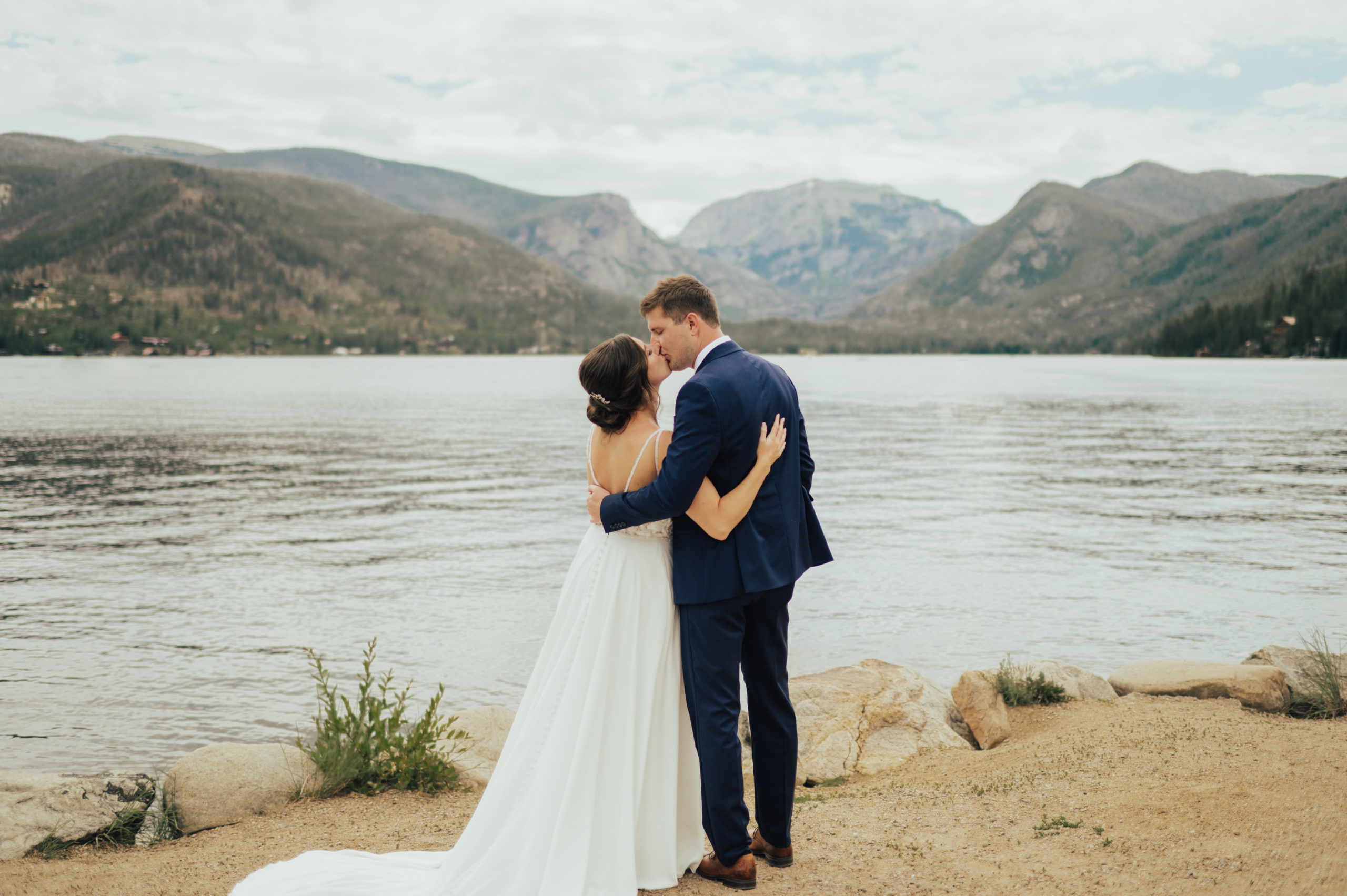 Grand Lake Colorado Wedding