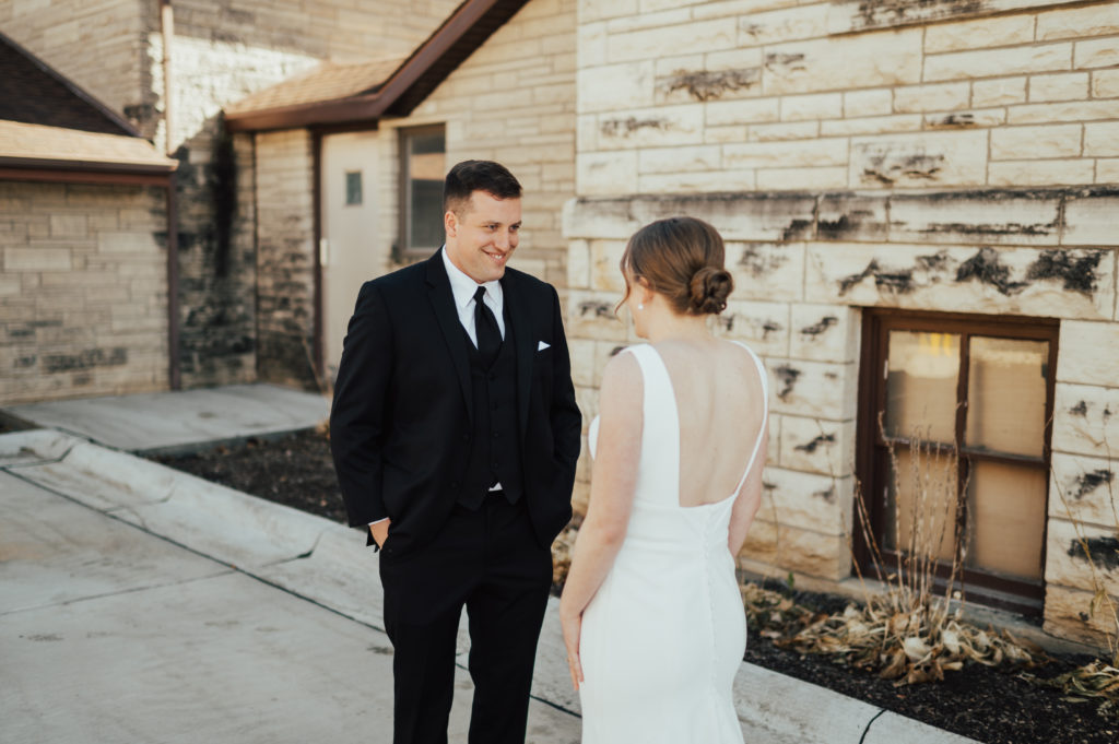 Bellevue Iowa Wedding - Sarah & Peter