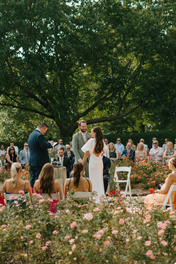 Colorful epic des moines iowa wedding at the Des Moines art center