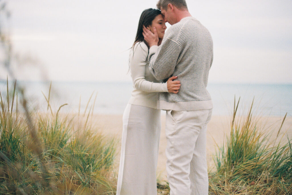 Engagement session in chicago on film
